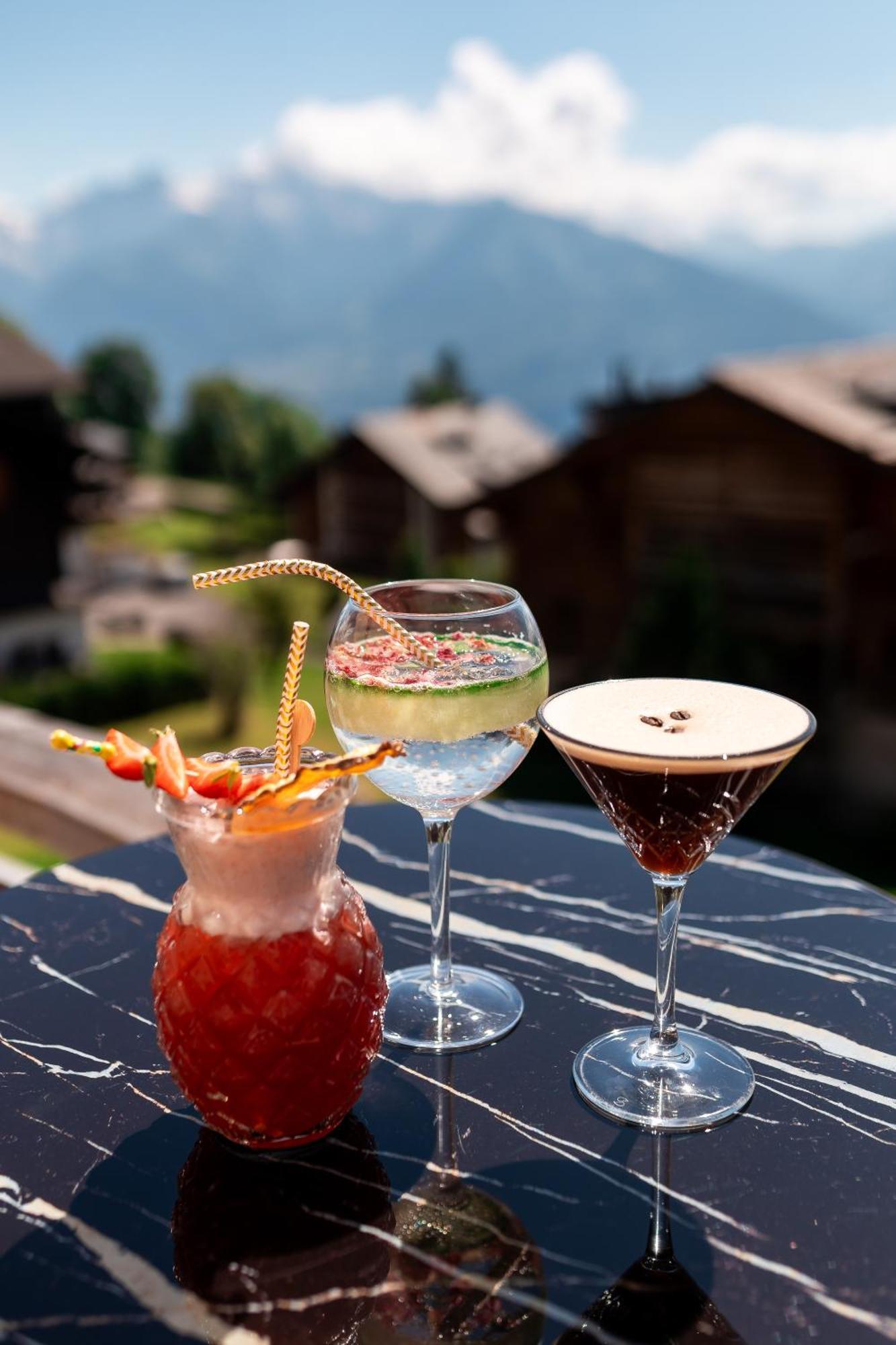 Viu Hotel Villars Luaran gambar
